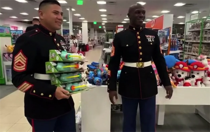 Macy's best sale baby toys