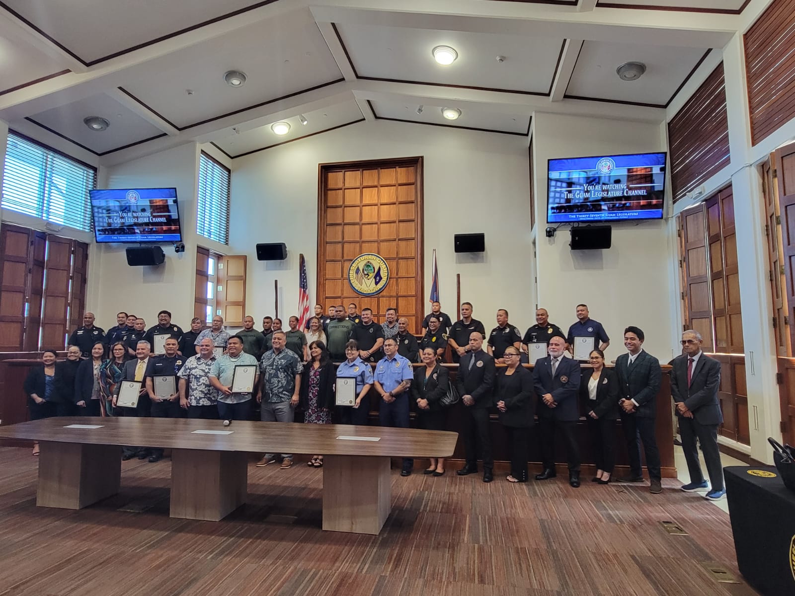 Officers and staff recognized on Law Enforcement Appreciation Day - Vimarsana News