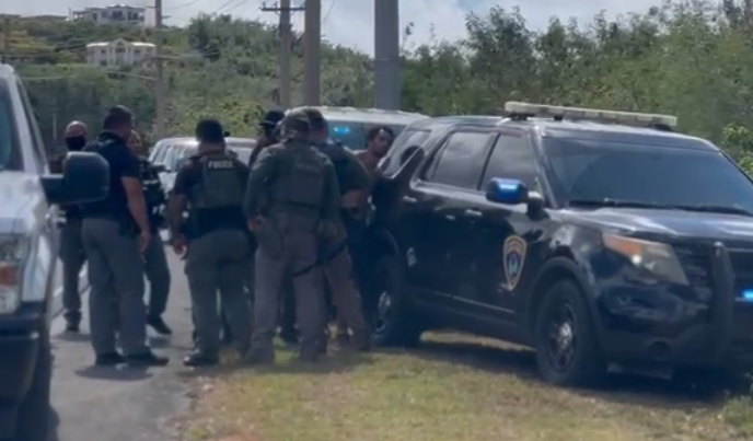 Cell phone footage shows moment authorities captured prison escapee - Vimarsana News