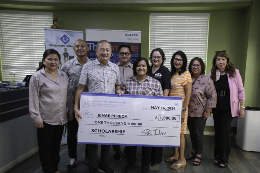 Ilao Foundation awards scholarship for GCC student - Vimarsana News