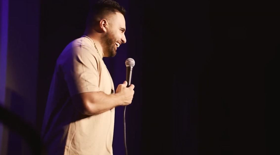 A night of laughs & island love as Tumua Tuinei's "Chee Hoo" tour hits Guam