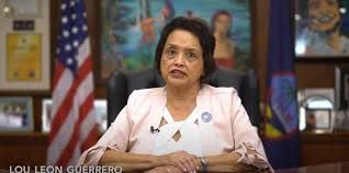 Governor proposes commission to set salaries of elected officials