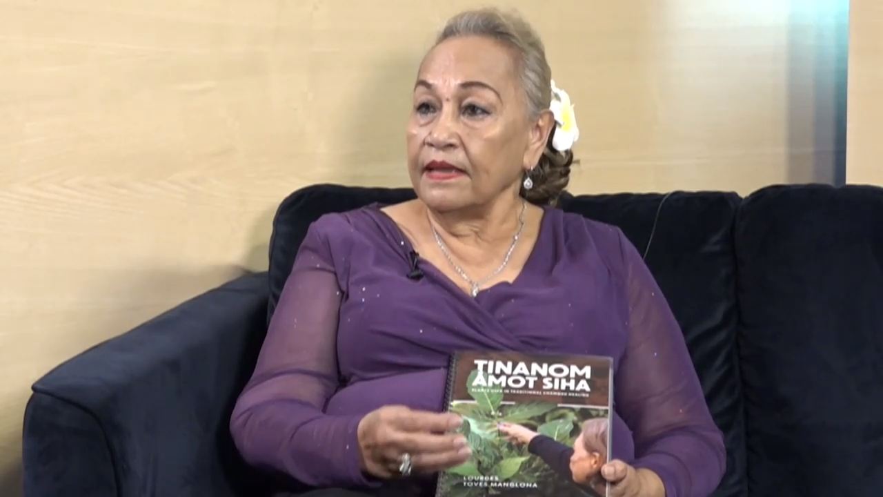 Mama Lou keeps traditional healing alive in debut book "Tinanom Åmot Siha"