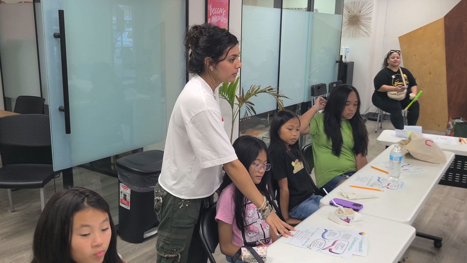 Nenpire Startup Series guides kid entrepreneurs leading-up to holiday market