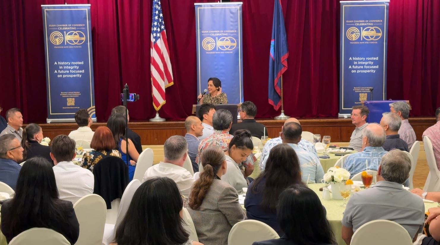 Governor says state of economy moving from recovery to resurgence